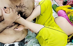 Pakistani Wife Making out Her Husband In encompassing directions Tigress Angle With Urdu Audio