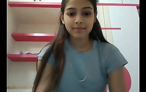 Amateur Indian  girls flashing indian big boobs to boy friend