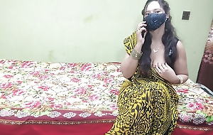 Indian Desi Hot Aunty ny Apny Yar ko Ghar Bula k Chut Marvai Hot Sex Clear Hindi Audio