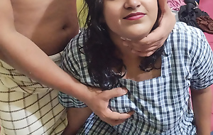 "Bhaiya abhi meri seal nahi tuti hai" - Indian Stepbrother and Stepsister hindi dirty talk sex