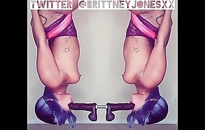 Brittney jones bringing off on say no to fuck swing.